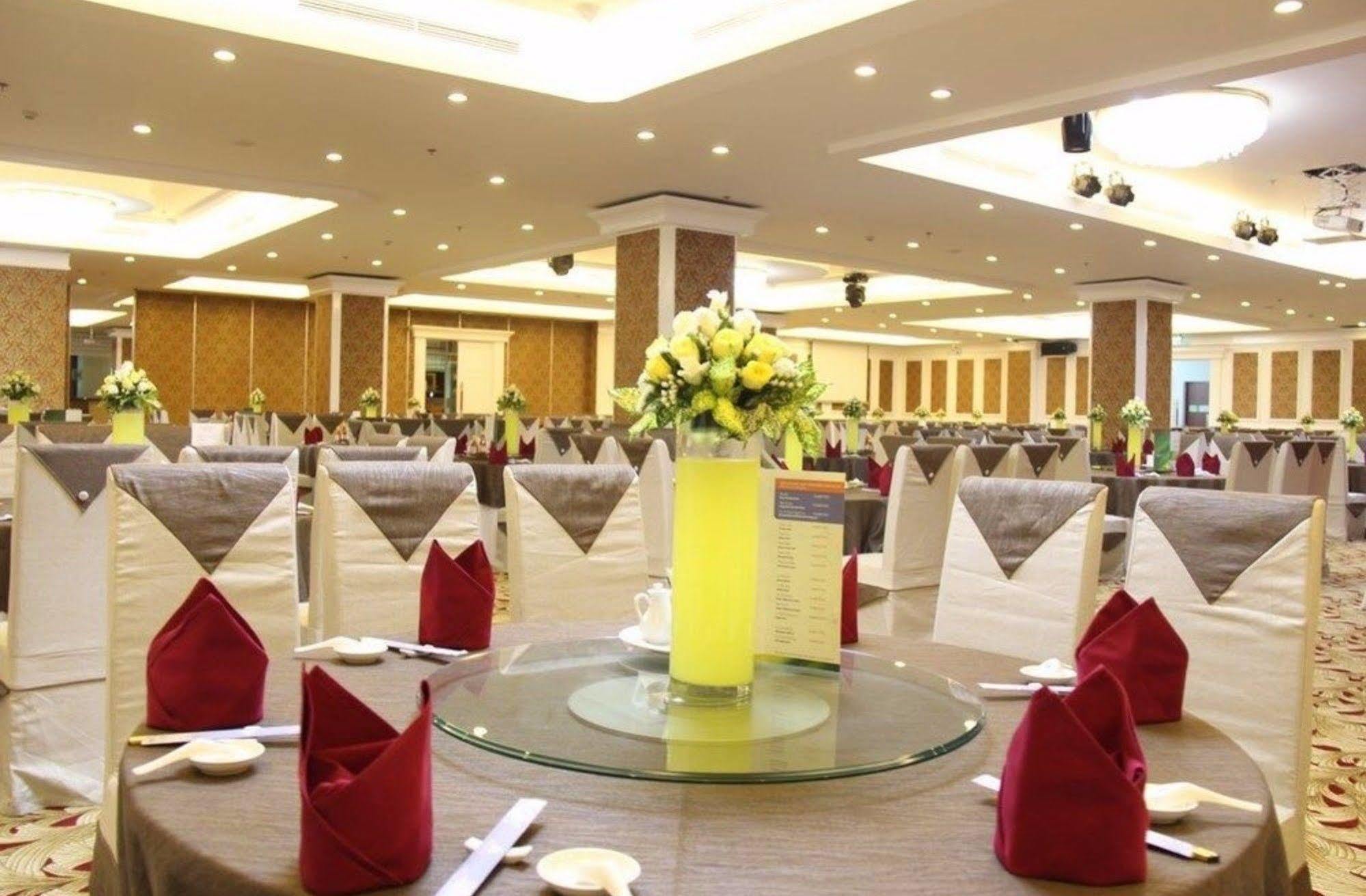 Petro Hotel Vung Tau Exterior photo