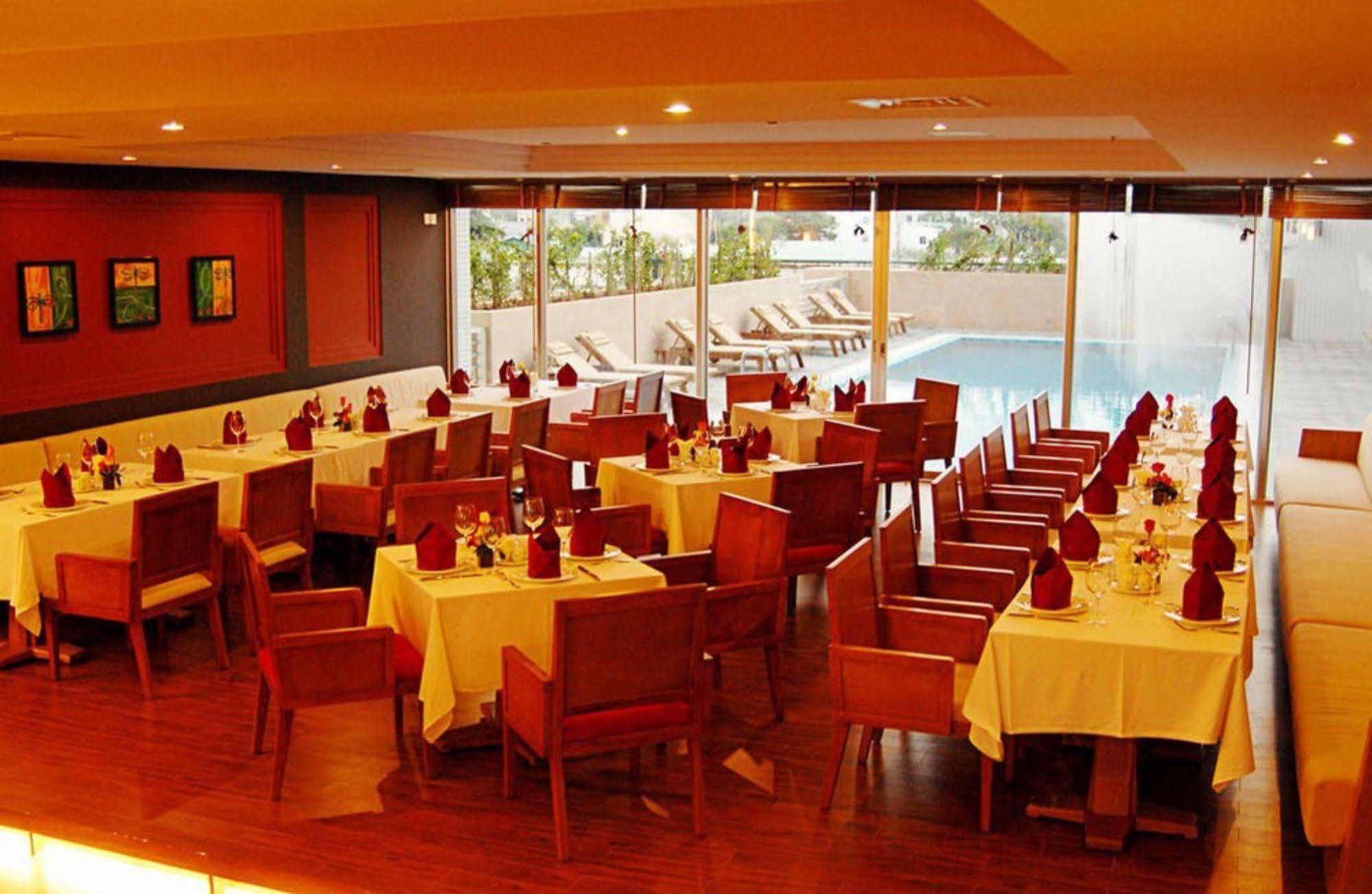 Petro Hotel Vung Tau Exterior photo